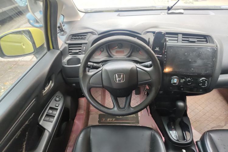 Used Honda Fit 2014 1.5L LX CVT Comfort Model Steering Wheel