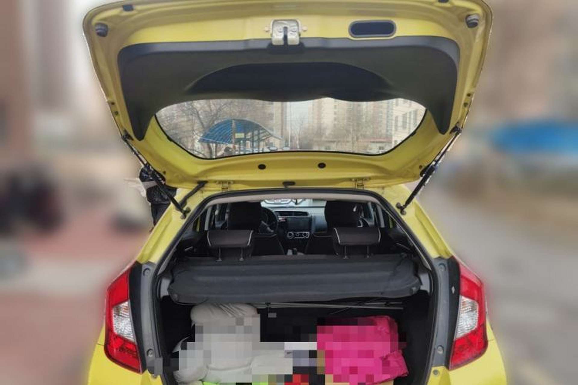 Used Honda Fit 2014 1.5L SE CVT Fashion Model Trunk
