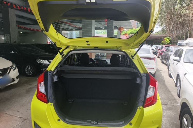 Used Honda Fit 2014 1.5L LX CVT Comfort Model Trunk