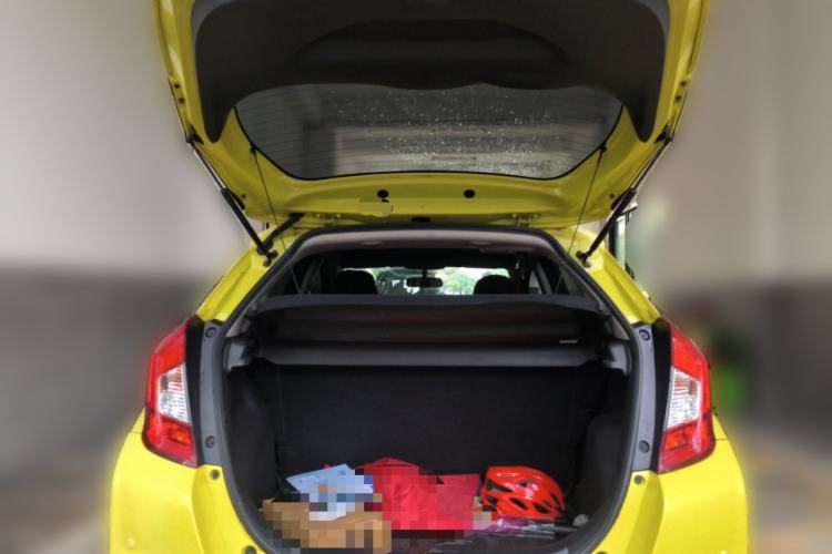 Used Honda Fit 2014 1.5L LX CVT Comfort Model Trunk