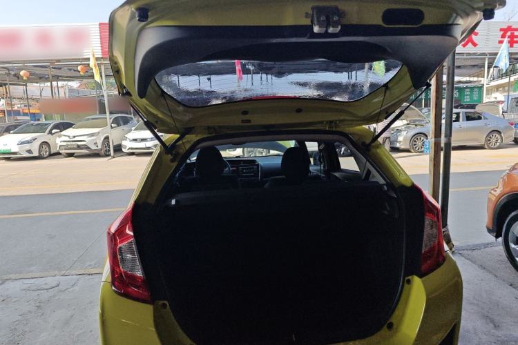 Used Honda Fit 2014 1.5L LX CVT Comfort Model Trunk
