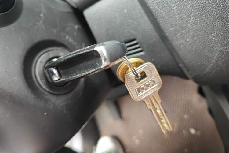 Used Honda Fit 2014 1.5L LX Manual Comfort Model Vehicle Key