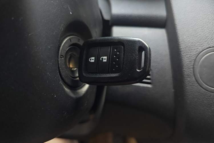 Used Honda Fit 2014 1.5L SE CVT Fashion Model Vehicle Key