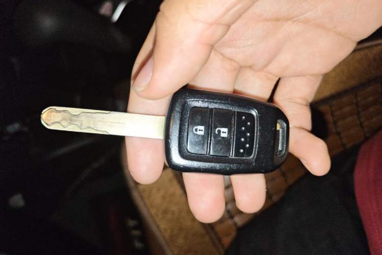 Used Honda Fit 2014 1.5L SE CVT Fashion Model Vehicle Key