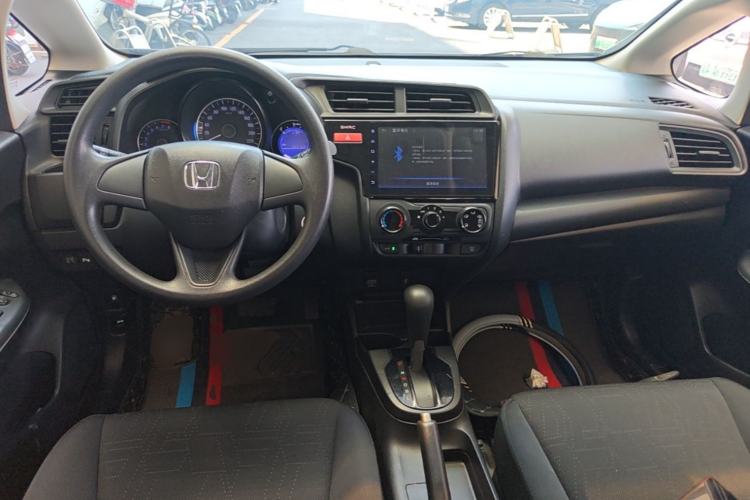 Used Honda Fit 2016 1.5L LXS CVT Comfort Sunroof Version Center Console