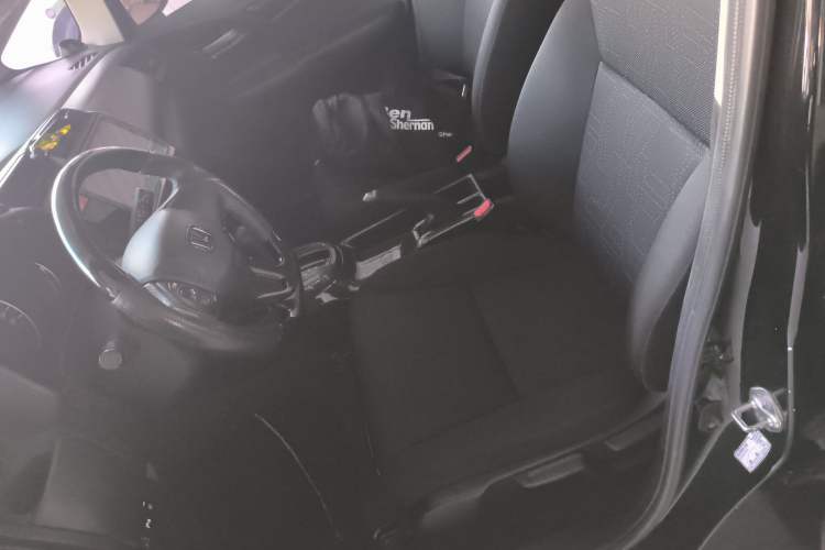 Used Honda Fit 2016 1.5L LXS CVT Comfort Sunroof Version Left Front Seat
