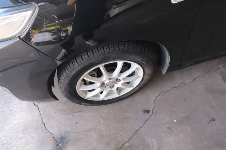 Used Honda Fit 2016 1.5L LXS CVT Comfort Sunroof Version Left Front Wheel Hub