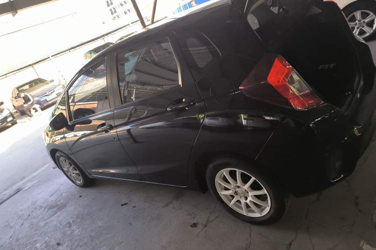 Used Honda Fit 2016 1.5L LXS CVT Comfort Sunroof Version Left Side