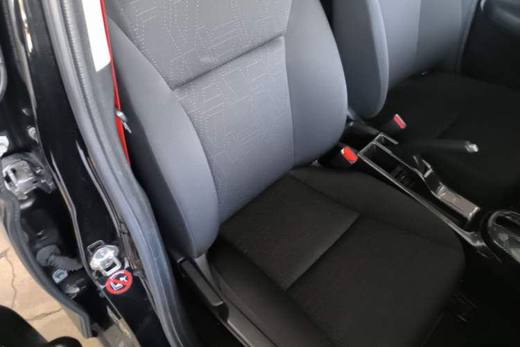 Used Honda Fit 2016 1.5L LXS CVT Comfort Sunroof Version Right Front Seat