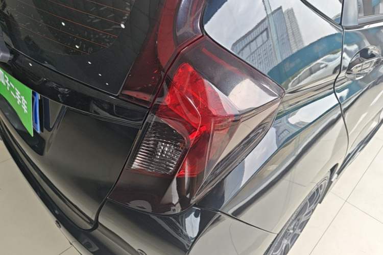 Used Honda Fit 2016 1.5L LXS CVT Comfort Sunroof Version Right Rear Taillight