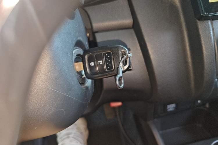 Used Honda Fit 2016 1.5L LXS CVT Comfort Sunroof Version Vehicle Key