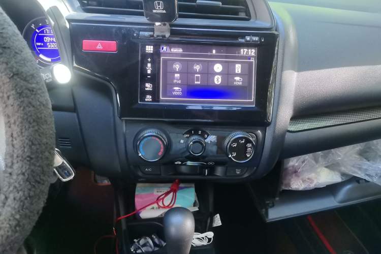 Used Honda Fit 2016 1.5L LXS CVT Comfort Sunroof Version Audio And AC Panel