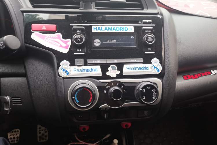 Used Honda Fit 2016 1.5L LX Manual Comfort Model Audio And AC Panel