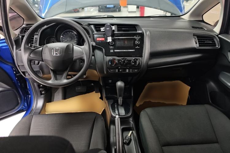 Used Honda Fit 2016 1.5L LXS CVT Comfort Sunroof Version Center Console