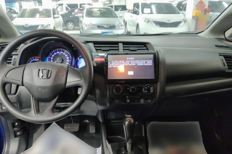 Used Honda Fit 2016 1.5L LXS CVT Comfort Sunroof Version Center Console
