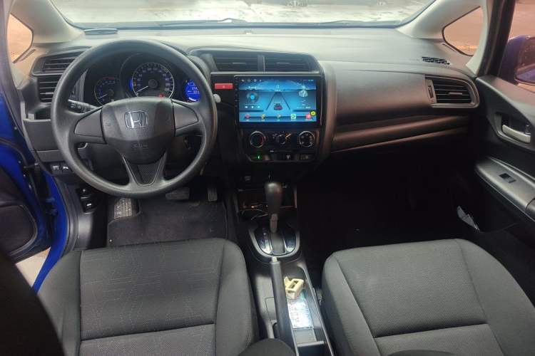 Used Honda Fit 2016 1.5L LXS CVT Comfort Sunroof Version Center Console