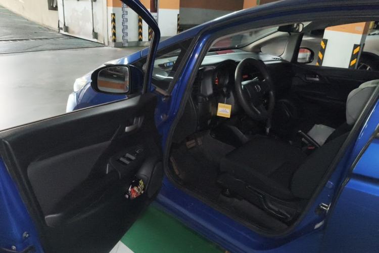 Used Honda Fit 2016 1.5L LX CVT Comfort Model Driver Seat