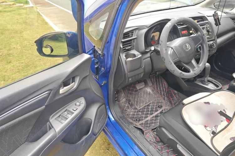 Used Honda Fit 2016 1.5L LX CVT Comfort Model Driver Seat