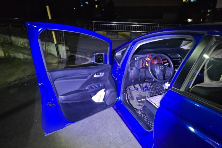 Used Honda Fit 2016 1.5L LX Manual Comfort Model Driver Seat