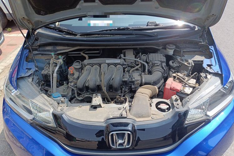 Used Honda Fit 2016 1.5L LXS CVT Comfort Sunroof Version Engine Bay