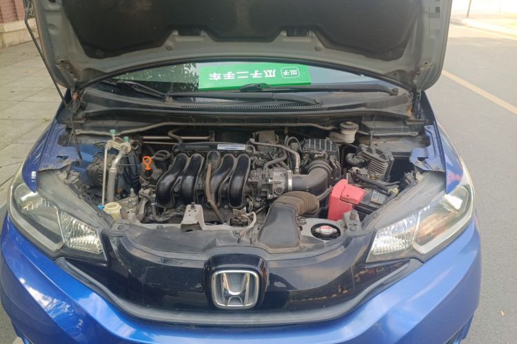Used Honda Fit 2016 1.5L SES CVT Fashion Sunroof Edition Engine Bay