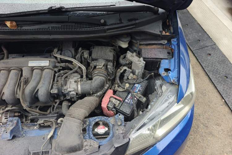 Used Honda Fit 2016 1.5L LX CVT Comfort Model Engine Bay Left