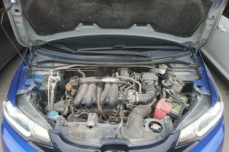 Used Honda Fit 2016 1.5L LXS CVT Comfort Sunroof Version Engine Bay