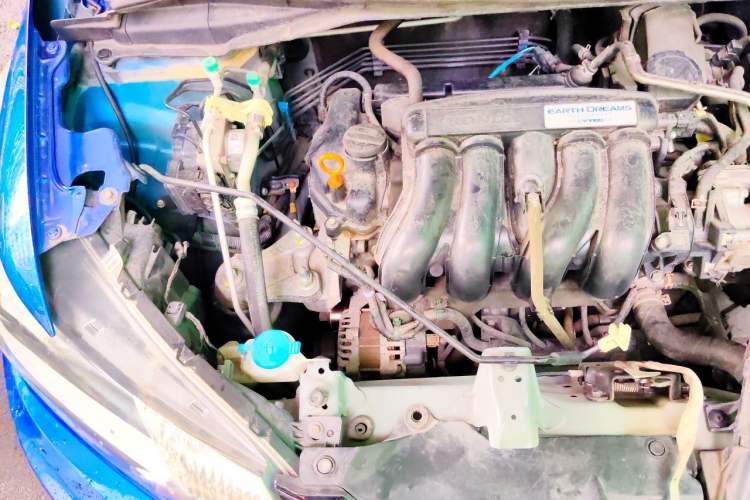 Used Honda Fit 2016 1.5L LX CVT Comfort Model Engine Bay Right