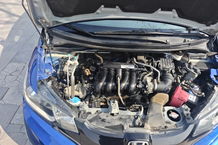Used Honda Fit 2016 1.5L LX CVT Comfort Model Engine Bay Right
