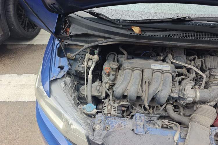 Used Honda Fit 2016 1.5L LX CVT Comfort Model Engine Bay Right