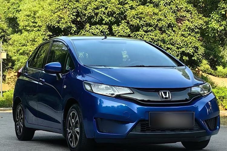 Used Honda Fit 2016 1.5L LX CVT Comfort Model Exterior 1