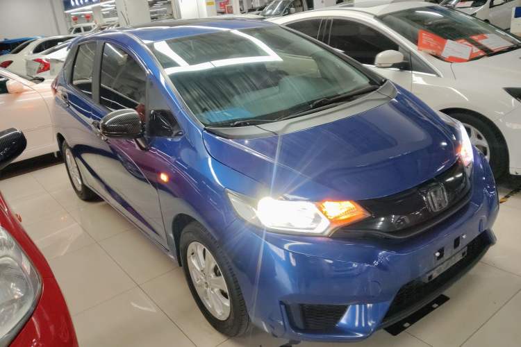 Used Honda Fit 2016 1.5L LXS CVT Comfort Sunroof Version Exterior 1