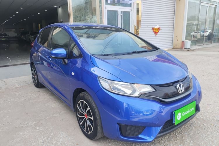 Used Honda Fit 2016 1.5L LX CVT Comfort Model Exterior 1