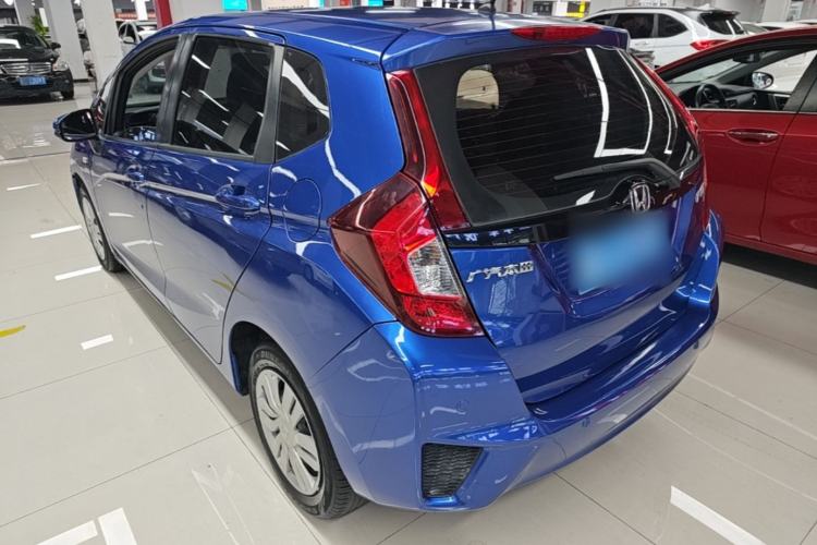 Used Honda Fit 2016 1.5L LXS CVT Comfort Sunroof Version Exterior 2