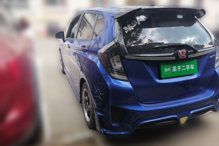 Used Honda Fit 2016 1.5L LX Manual Comfort Model Exterior 3