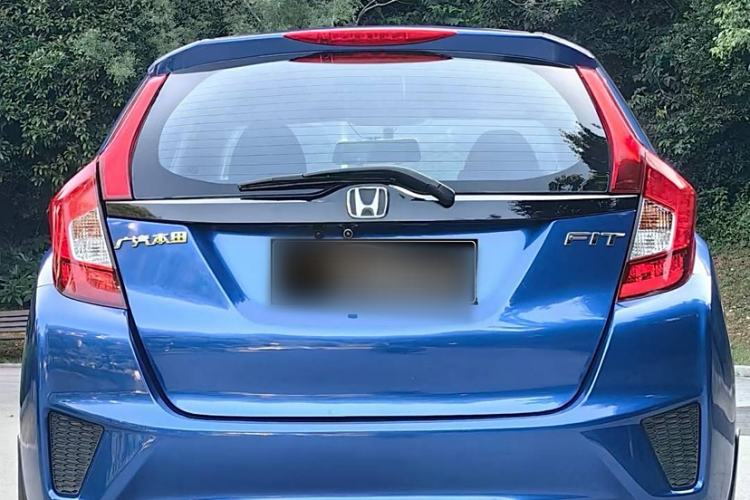 Used Honda Fit 2016 1.5L LX CVT Comfort Model Exterior 4
