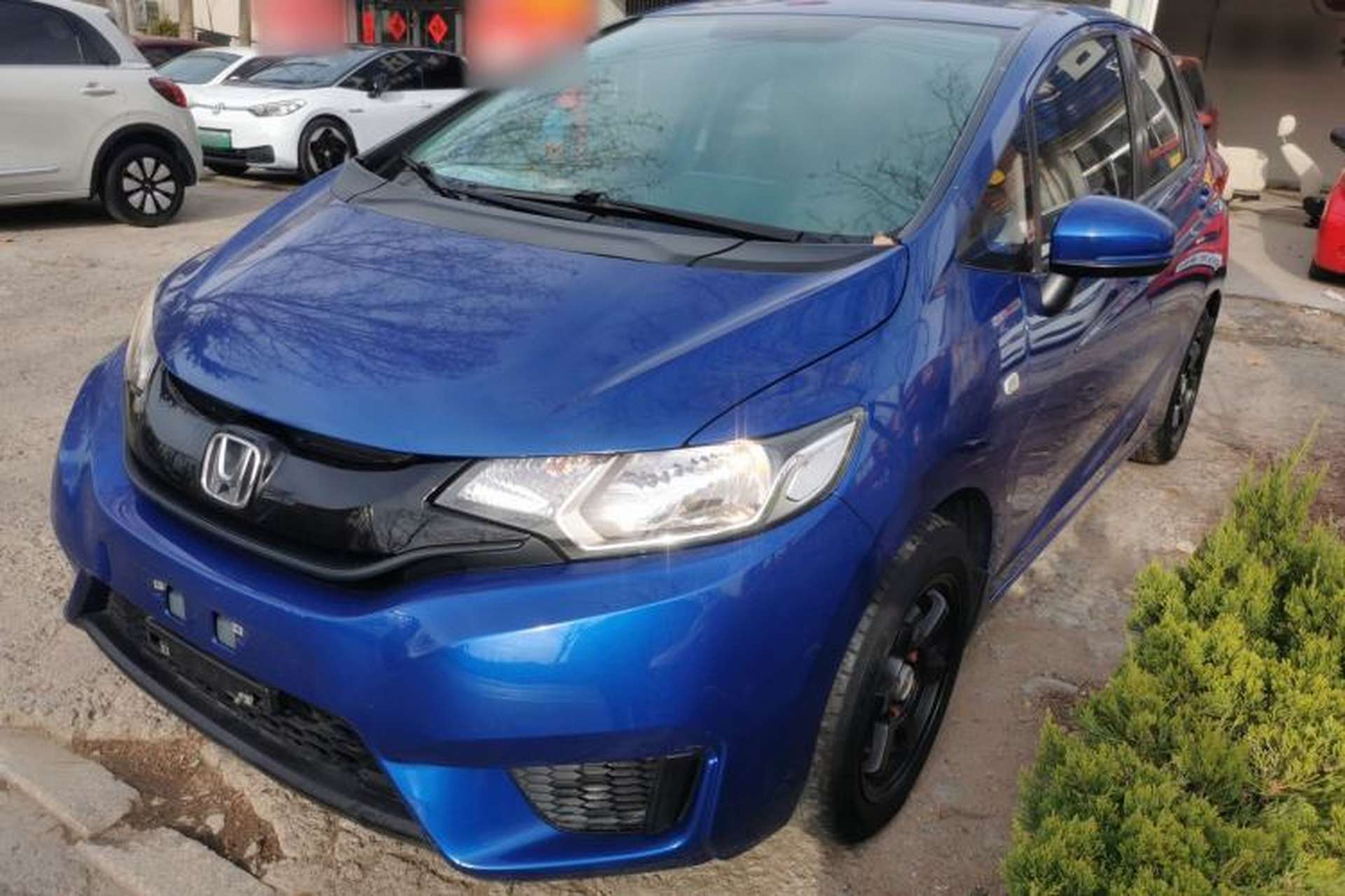 Used Honda Fit 2016 1.5L LXS CVT Comfort Sunroof Version Front Left 45 Deg