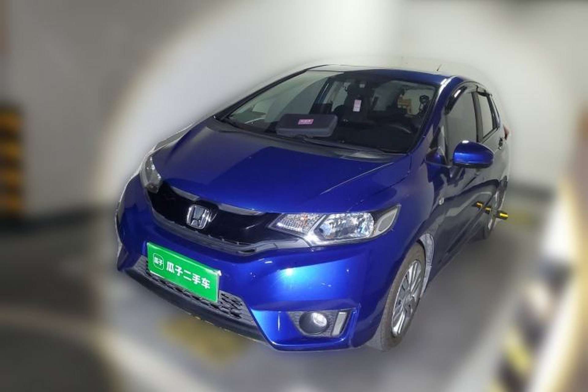 Used Honda Fit 2016 1.5L LXS CVT Comfort Sunroof Version Front Left 45 Deg