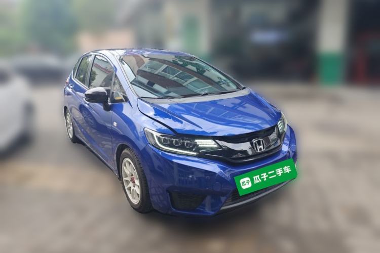 Used Honda Fit 2016 1.5L LX Manual Comfort Model Front Right 45 Deg