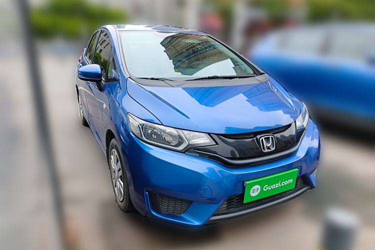 Used Honda Fit 2016 1.5L LX CVT Comfort Model Front Right 45 Deg
