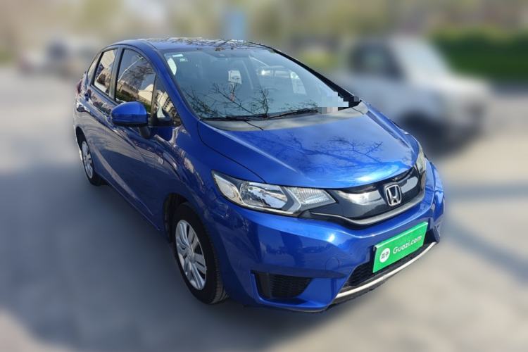 Used Honda Fit 2016 1.5L LX CVT Comfort Model Front Right 45 Deg