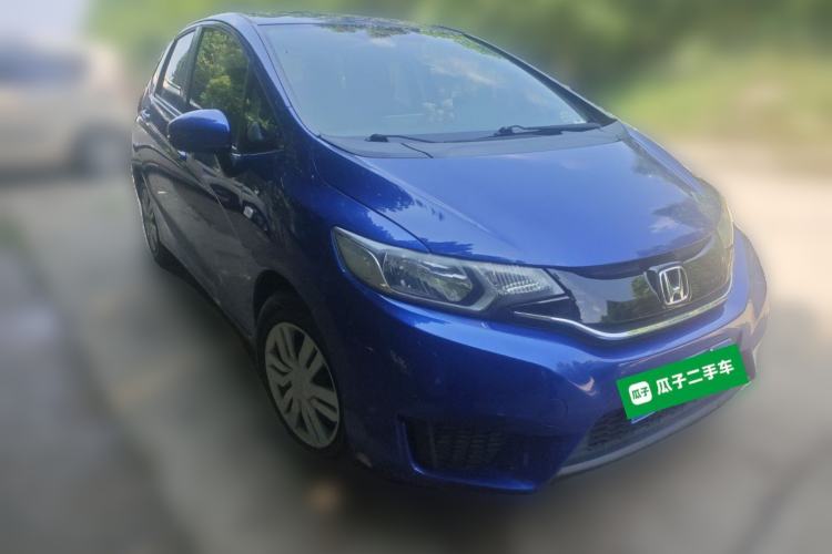 Used Honda Fit 2016 1.5L LXS CVT Comfort Sunroof Version Front Right 45 Deg