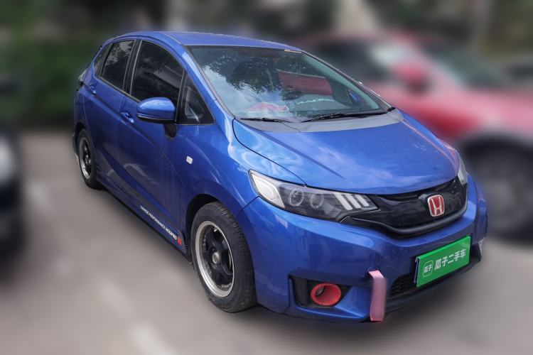 Used Honda Fit 2016 1.5L LX Manual Comfort Model Front Right 45 Deg