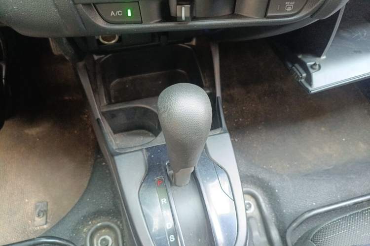 Used Honda Fit 2016 1.5L LX CVT Comfort Model Gear Lever