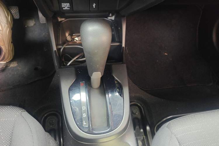 Used Honda Fit 2016 1.5L LXS CVT Comfort Sunroof Version Gear Lever