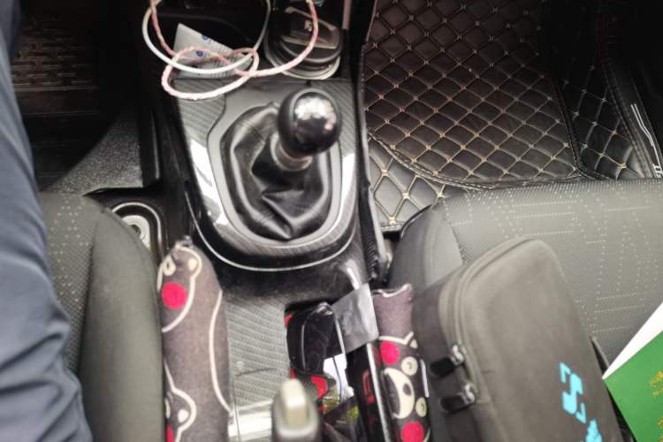 Used Honda Fit 2016 1.5L LX Manual Comfort Model Gear Lever