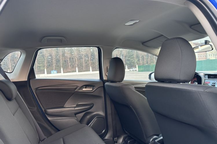 Used Honda Fit 2016 1.5L LX CVT Comfort Model Headliner