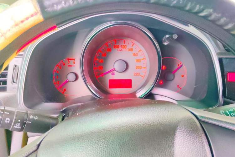 Used Honda Fit 2016 1.5L LX CVT Comfort Model Instrument Cluster