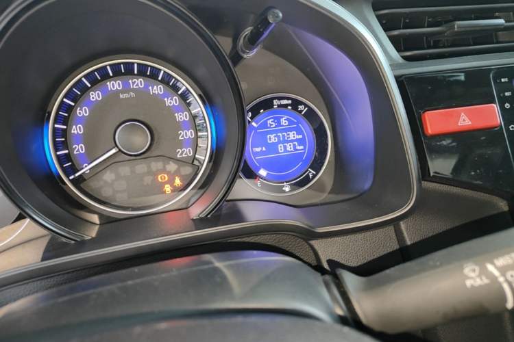 Used Honda Fit 2016 1.5L LXS CVT Comfort Sunroof Version Instrument Cluster