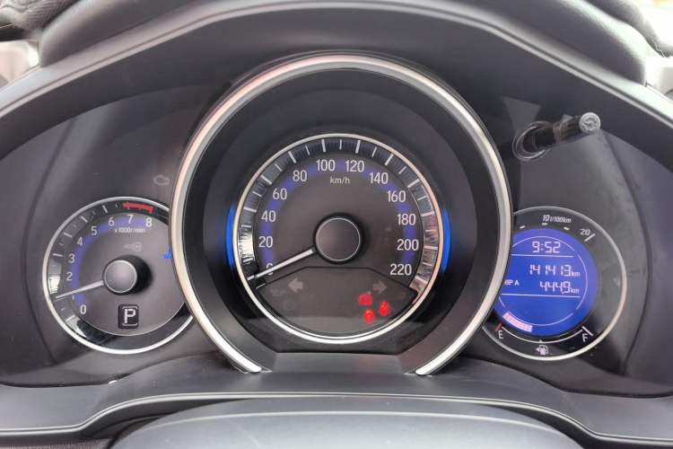 Used Honda Fit 2016 1.5L EX CVT Elite Edition Instrument Cluster